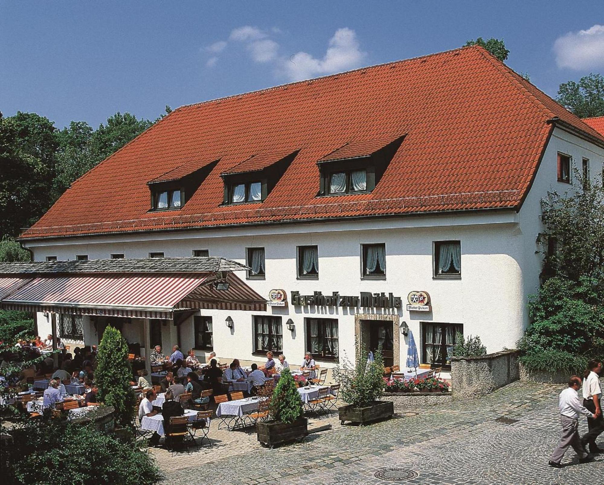 Hotel Zur Muehle Исманинг Экстерьер фото